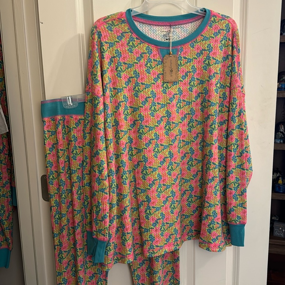 Natural Life 2-Piece Floral Pajama Set